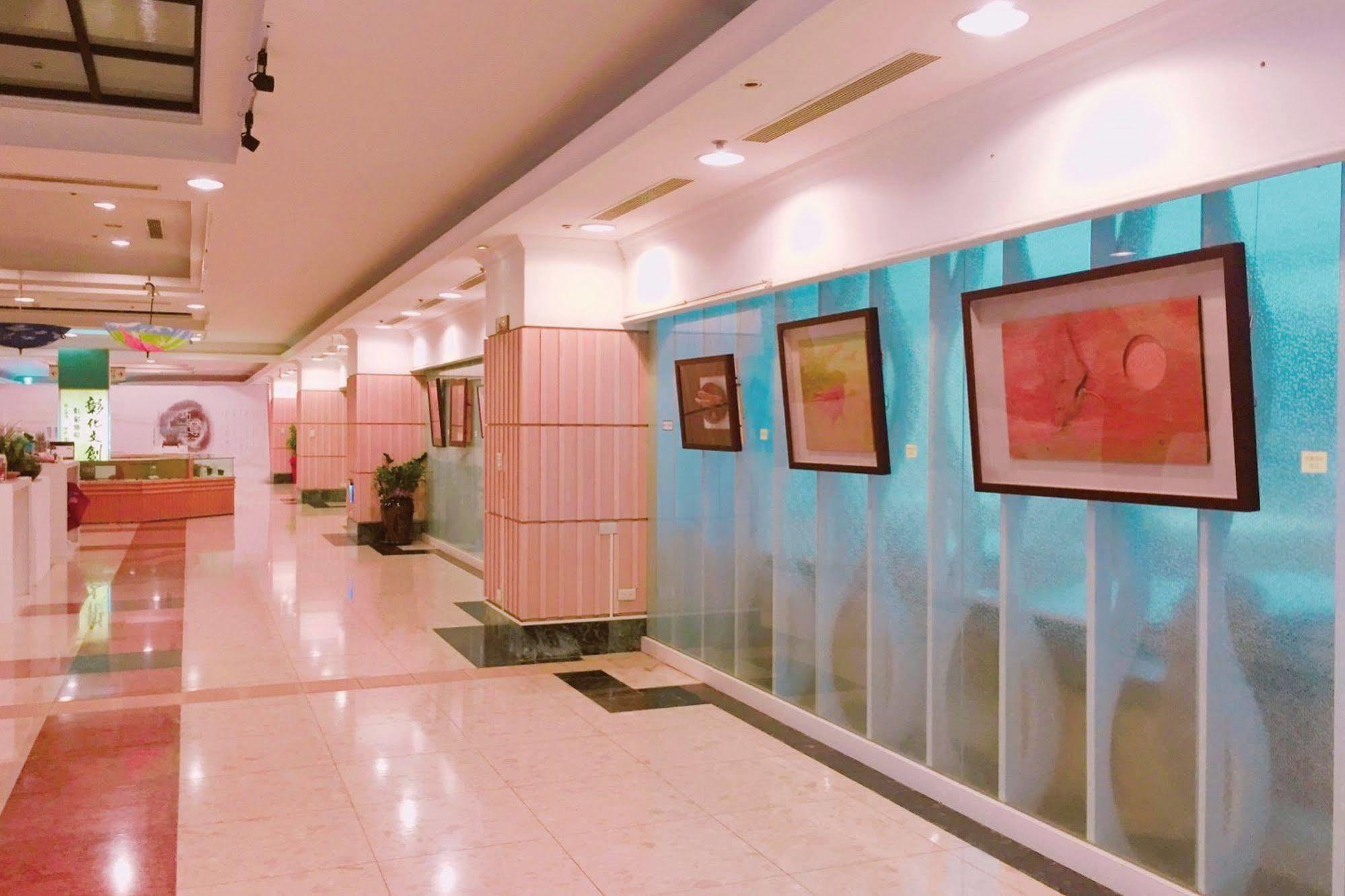 Uni-Resort Lukang Exterior foto